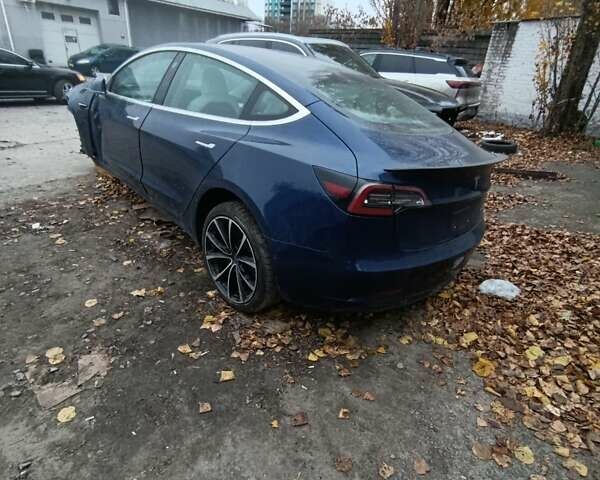 Синій Тесла Модель 3, об'ємом двигуна 0 л та пробігом 80 тис. км за 11200 $, фото 3 на Automoto.ua