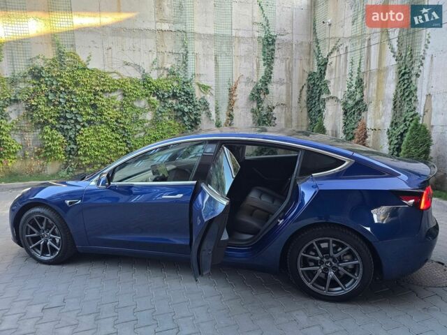 Синий Тесла Модель 3, объемом двигателя 0 л и пробегом 87 тыс. км за 17500 $, фото 54 на Automoto.ua