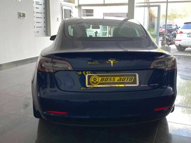 Синий Тесла Модель 3, объемом двигателя 0 л и пробегом 48 тыс. км за 18900 $, фото 5 на Automoto.ua