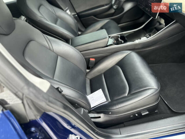 Синий Тесла Модель 3, объемом двигателя 0 л и пробегом 145 тыс. км за 14500 $, фото 11 на Automoto.ua