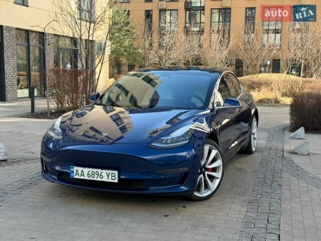Синий Тесла Модель 3, объемом двигателя 0 л и пробегом 115 тыс. км за 18999 $, фото 2 на Automoto.ua