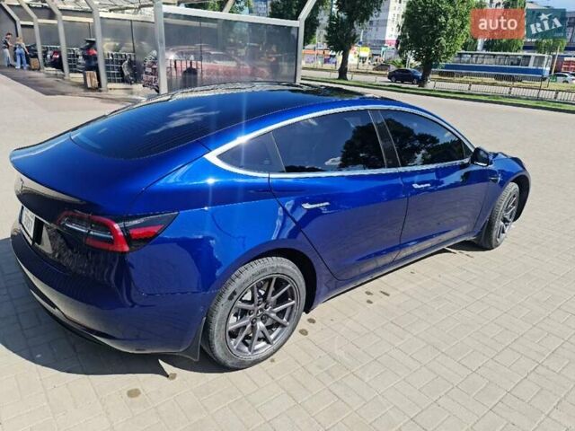 Синий Тесла Модель 3, объемом двигателя 0 л и пробегом 45 тыс. км за 17399 $, фото 4 на Automoto.ua