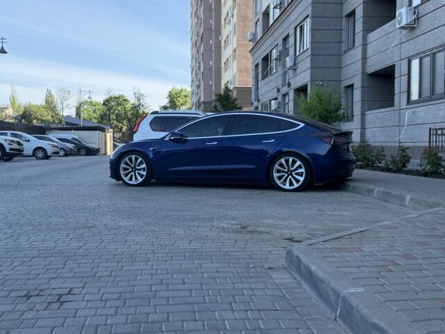 Синій Тесла Модель 3, об'ємом двигуна 0 л та пробігом 105 тис. км за 17715 $, фото 3 на Automoto.ua