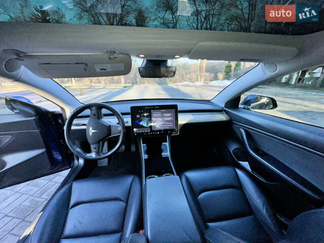 Синий Тесла Модель 3, объемом двигателя 0 л и пробегом 145 тыс. км за 13999 $, фото 14 на Automoto.ua