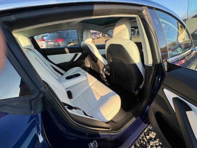 Синій Тесла Модель 3, об'ємом двигуна 0 л та пробігом 177 тис. км за 14500 $, фото 7 на Automoto.ua