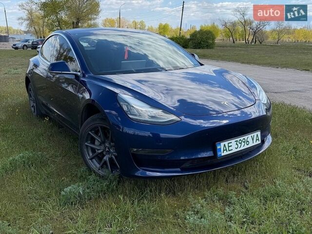 Синий Тесла Модель 3, объемом двигателя 0 л и пробегом 160 тыс. км за 17500 $, фото 2 на Automoto.ua