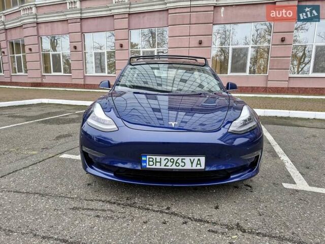 Синий Тесла Модель 3, объемом двигателя 0 л и пробегом 71 тыс. км за 17555 $, фото 1 на Automoto.ua