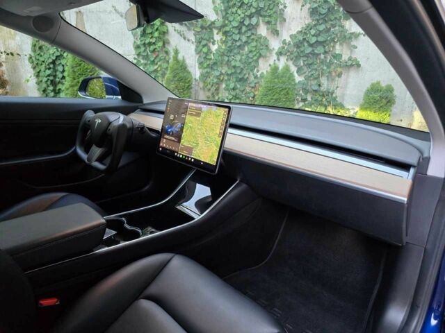 Синій Тесла Модель 3, об'ємом двигуна 0 л та пробігом 87 тис. км за 17592 $, фото 12 на Automoto.ua