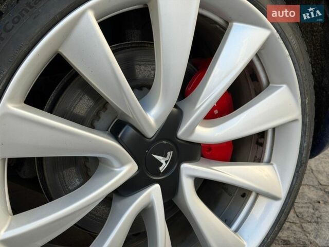 Синий Тесла Модель 3, объемом двигателя 0 л и пробегом 115 тыс. км за 18999 $, фото 15 на Automoto.ua