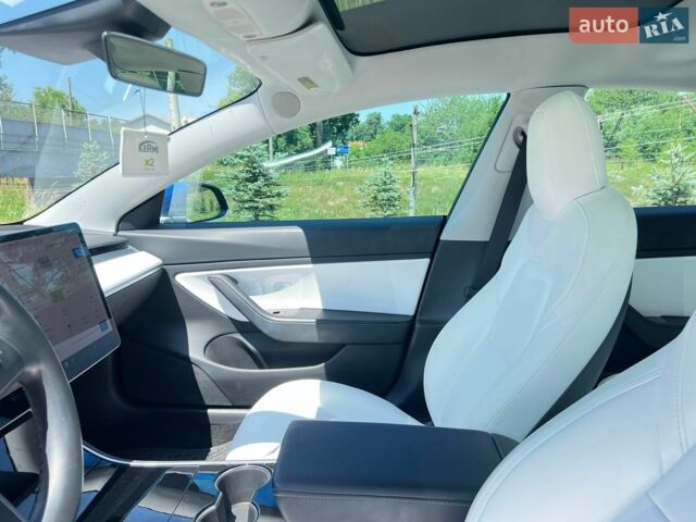Синий Тесла Модель 3, объемом двигателя 0 л и пробегом 106 тыс. км за 13999 $, фото 11 на Automoto.ua