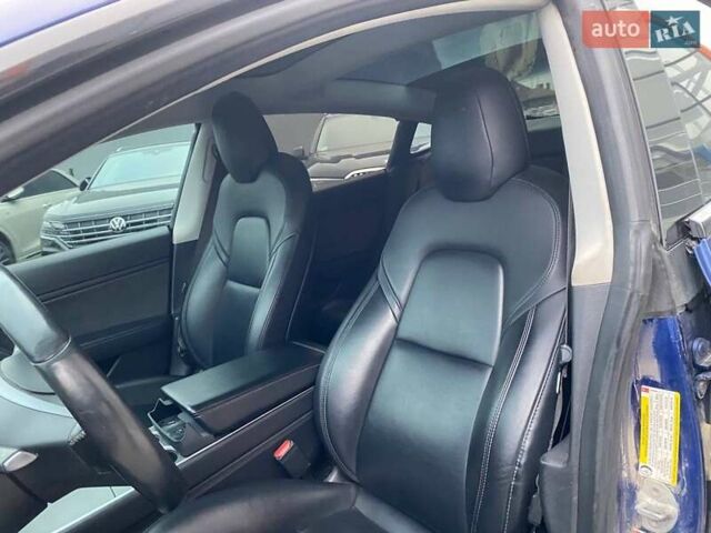 Синий Тесла Модель 3, объемом двигателя 0 л и пробегом 197 тыс. км за 14700 $, фото 13 на Automoto.ua