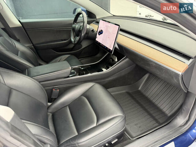 Синий Тесла Модель 3, объемом двигателя 0 л и пробегом 119 тыс. км за 15900 $, фото 33 на Automoto.ua