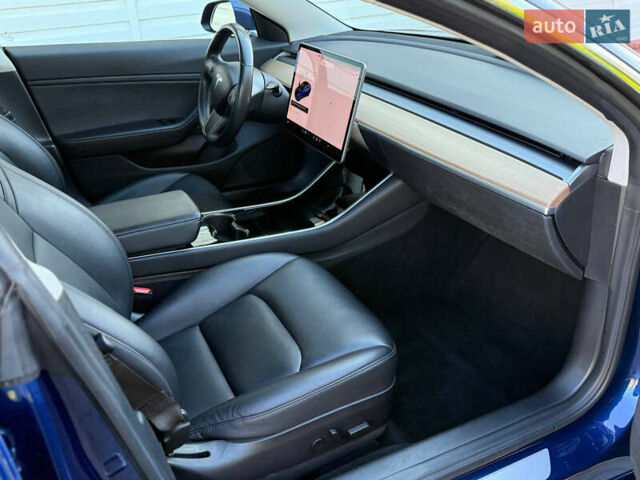 Синій Тесла Модель 3, об'ємом двигуна 0 л та пробігом 104 тис. км за 17990 $, фото 27 на Automoto.ua