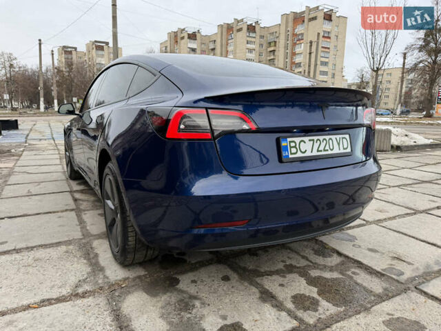 Синий Тесла Модель 3, объемом двигателя 0 л и пробегом 128 тыс. км за 15500 $, фото 17 на Automoto.ua