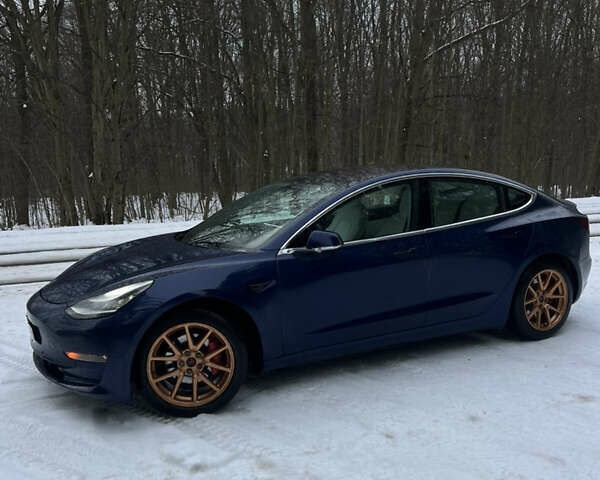 Синій Тесла Модель 3, об'ємом двигуна 0 л та пробігом 90 тис. км за 17800 $, фото 4 на Automoto.ua