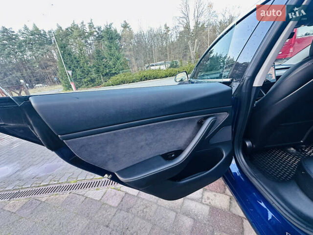 Синій Тесла Модель 3, об'ємом двигуна 0 л та пробігом 87 тис. км за 17900 $, фото 24 на Automoto.ua