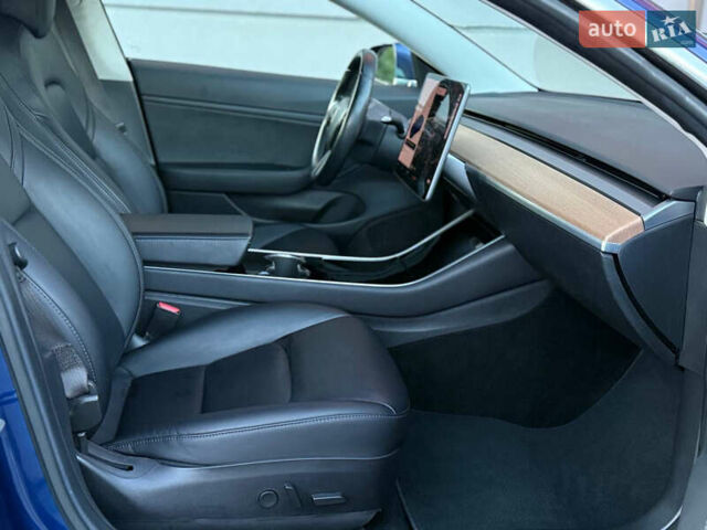 Синій Тесла Модель 3, об'ємом двигуна 0 л та пробігом 104 тис. км за 17990 $, фото 86 на Automoto.ua