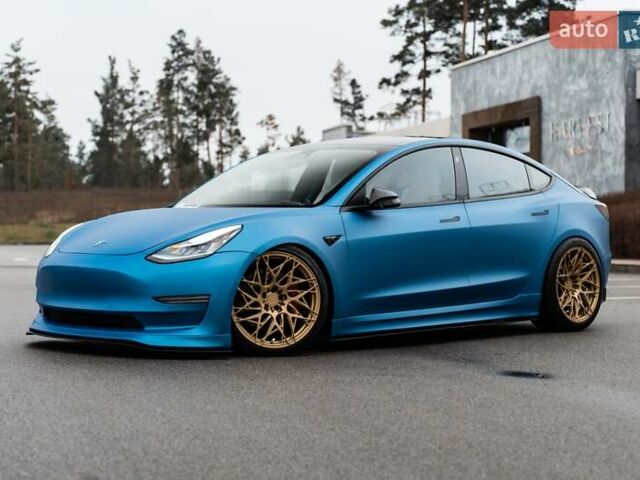 Синий Тесла Модель 3, объемом двигателя 0 л и пробегом 97 тыс. км за 40000 $, фото 4 на Automoto.ua