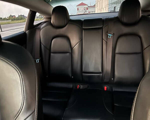 Синій Тесла Модель 3, об'ємом двигуна 0 л та пробігом 125 тис. км за 17500 $, фото 8 на Automoto.ua