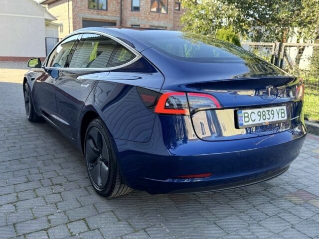 Синий Тесла Модель 3, объемом двигателя 0 л и пробегом 104 тыс. км за 16550 $, фото 10 на Automoto.ua