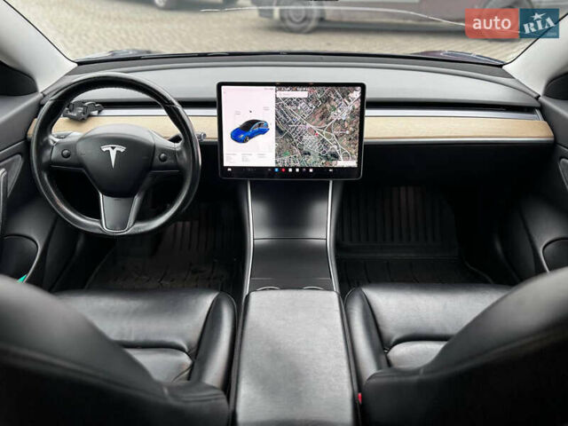 Синий Тесла Модель 3, объемом двигателя 0 л и пробегом 170 тыс. км за 15800 $, фото 5 на Automoto.ua