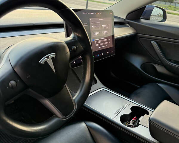 Синій Тесла Модель 3, об'ємом двигуна 0 л та пробігом 125 тис. км за 17500 $, фото 6 на Automoto.ua