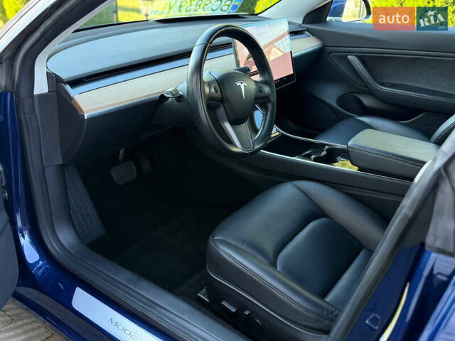 Синій Тесла Модель 3, об'ємом двигуна 0 л та пробігом 104 тис. км за 17990 $, фото 32 на Automoto.ua