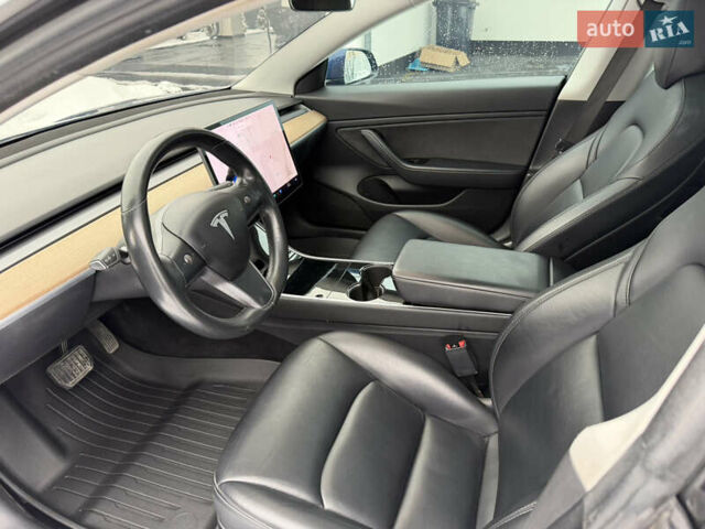 Синий Тесла Модель 3, объемом двигателя 0 л и пробегом 119 тыс. км за 15900 $, фото 26 на Automoto.ua