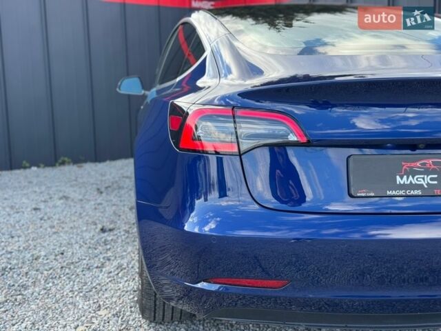 Синий Тесла Модель 3, объемом двигателя 0 л и пробегом 103 тыс. км за 15900 $, фото 18 на Automoto.ua