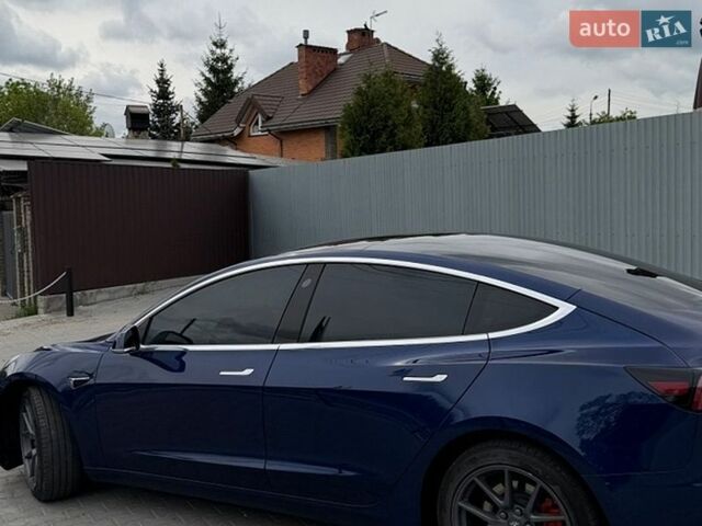 Синій Тесла Модель 3, об'ємом двигуна 0 л та пробігом 261 тис. км за 15500 $, фото 3 на Automoto.ua