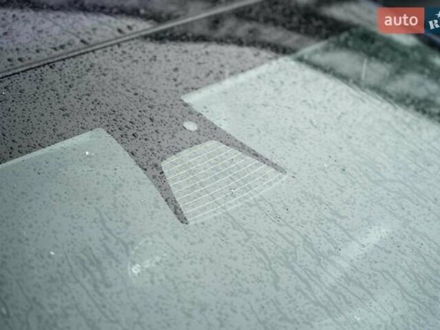 Синий Тесла Модель 3, объемом двигателя 0 л и пробегом 79 тыс. км за 18900 $, фото 10 на Automoto.ua