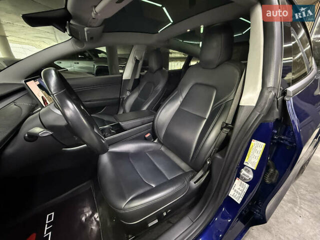Тесла Модель 3 2018 в Одессе на Automoto.ua Синий Тесла Модель 3, объемом двигателя 0 л и пробегом 74 тыс. км за 19500 $, фото 19 на Automoto.ua