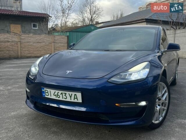 Синий Тесла Модель 3, объемом двигателя 0 л и пробегом 145 тыс. км за 15500 $, фото 1 на Automoto.ua