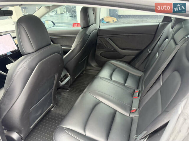 Синий Тесла Модель 3, объемом двигателя 0 л и пробегом 119 тыс. км за 15900 $, фото 22 на Automoto.ua