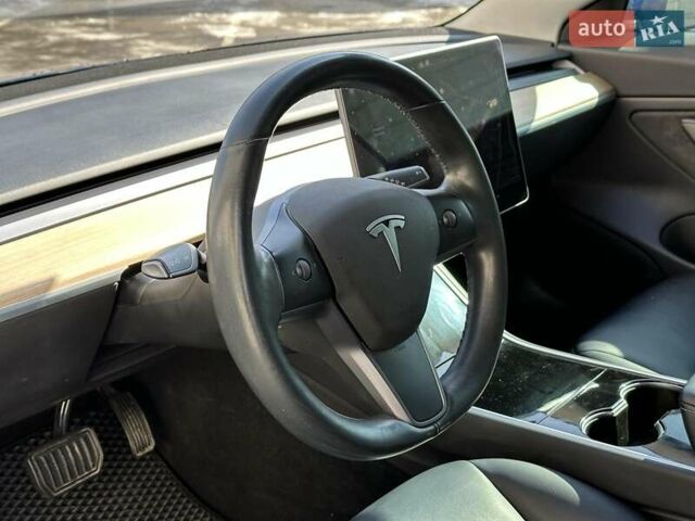 Синій Тесла Модель 3, об'ємом двигуна 0 л та пробігом 104 тис. км за 17990 $, фото 13 на Automoto.ua