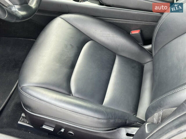 Синий Тесла Модель 3, объемом двигателя 0 л и пробегом 145 тыс. км за 14500 $, фото 7 на Automoto.ua