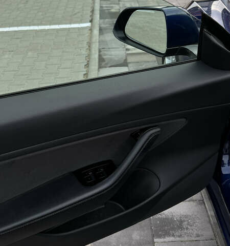 Синій Тесла Модель 3, об'ємом двигуна 0 л та пробігом 205 тис. км за 16900 $, фото 19 на Automoto.ua