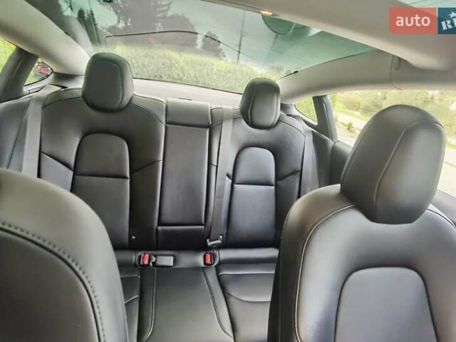 Синий Тесла Модель 3, объемом двигателя 0 л и пробегом 50 тыс. км за 21000 $, фото 10 на Automoto.ua