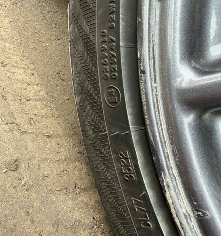 Синій Тесла Модель 3, об'ємом двигуна 0 л та пробігом 130 тис. км за 16499 $, фото 16 на Automoto.ua