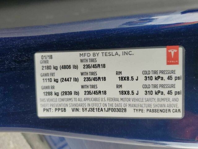 Синій Тесла Модель 3, об'ємом двигуна 0 л та пробігом 96 тис. км за 11300 $, фото 9 на Automoto.ua