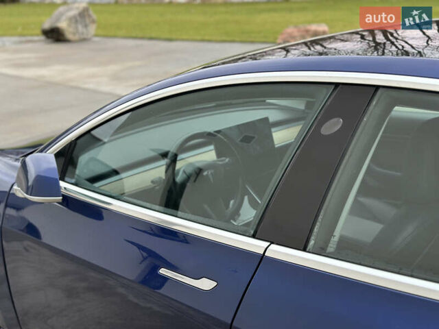 Синий Тесла Модель 3, объемом двигателя 0 л и пробегом 138 тыс. км за 15999 $, фото 40 на Automoto.ua