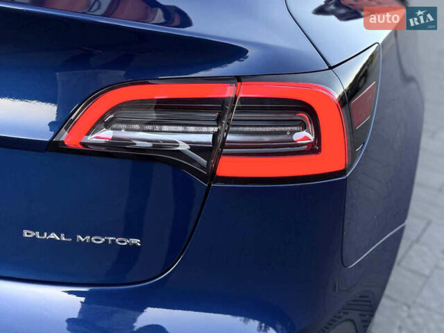 Синій Тесла Модель 3, об'ємом двигуна 0 л та пробігом 104 тис. км за 17990 $, фото 70 на Automoto.ua