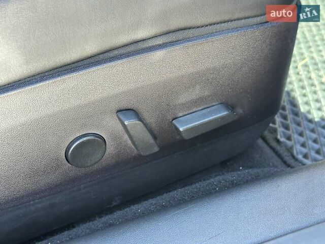 Синій Тесла Модель 3, об'ємом двигуна 0 л та пробігом 104 тис. км за 17990 $, фото 25 на Automoto.ua