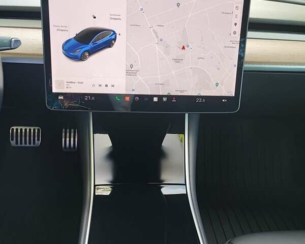 Тесла Модель 3 2018 у Києві на Automoto.ua Синій Тесла Модель 3, об'ємом двигуна 0 л та пробігом 48 тис. км за 31000 $, фото 6 на Automoto.ua