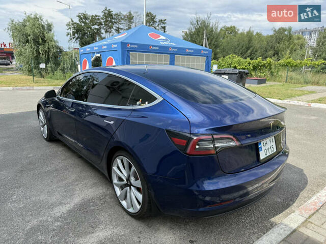 Тесла Модель 3 2018 у Києві на Automoto.ua Синій Тесла Модель 3, об'ємом двигуна 0 л та пробігом 108 тис. км за 20800 $, фото 7 на Automoto.ua