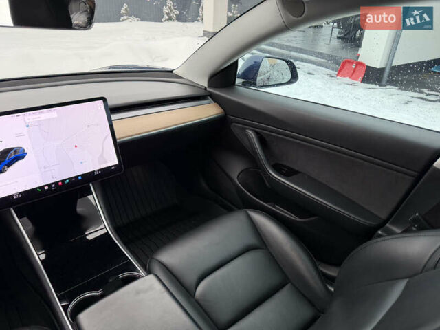 Синий Тесла Модель 3, объемом двигателя 0 л и пробегом 119 тыс. км за 15900 $, фото 19 на Automoto.ua