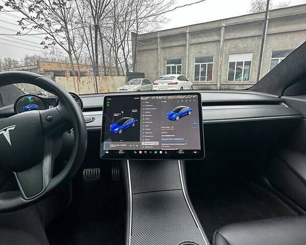 Синий Тесла Модель 3, объемом двигателя 0 л и пробегом 78 тыс. км за 21999 $, фото 7 на Automoto.ua