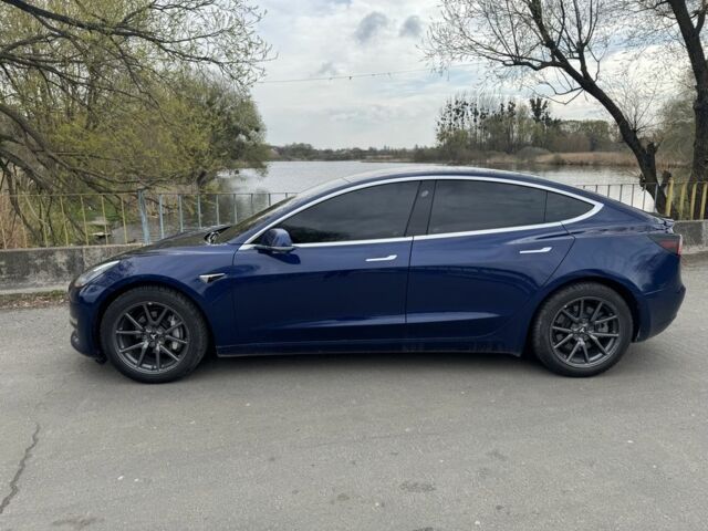 Синій Тесла Модель 3, об'ємом двигуна 0 л та пробігом 236 тис. км за 15000 $, фото 2 на Automoto.ua