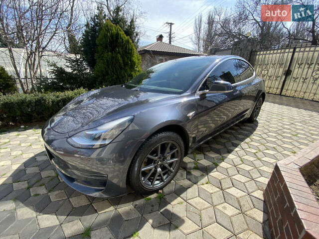 Синий Тесла Модель 3, объемом двигателя 0 л и пробегом 94 тыс. км за 15900 $, фото 1 на Automoto.ua