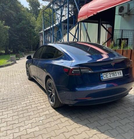 Синій Тесла Модель 3, об'ємом двигуна 0 л та пробігом 135 тис. км за 16999 $, фото 2 на Automoto.ua